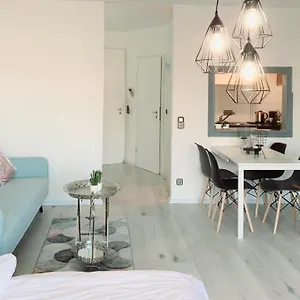 ✪ Beautiful In Center With Amazing View ✪ Apartment City Airport Mannheim