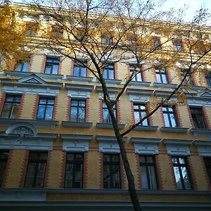 Apartment Schöner Wohnen Im Denkmal - Großzügig Geschnitten, Kostenfreies Wlan, Leipzig